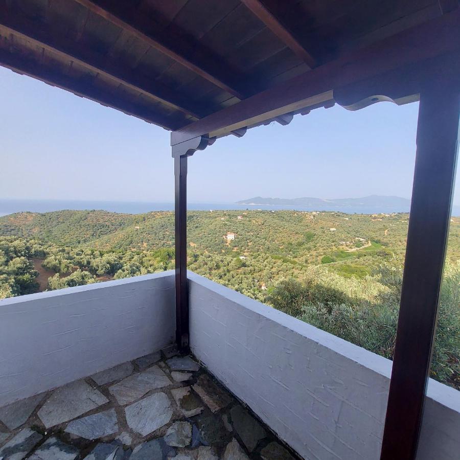 Villa Amfithea Moni Evaggelistrias Kültér fotó